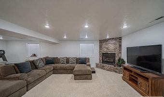 3070 Carolyn Ln, Ammon, ID 83406