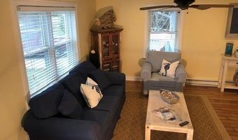 71 Crosspatch Rd, Charlestown, RI 02813