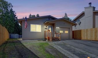 8530 Gordon Cir, Anchorage, AK 99507