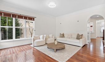 22839 VICKERY PARK Dr, Ashburn, VA 20148