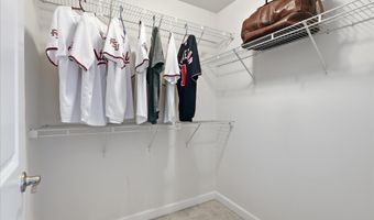 43392 WHITEHEAD Ter, Ashburn, VA 20148