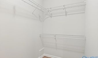 314 Creekside Dr, Albertville, AL 35950