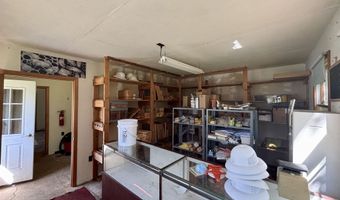8384 N Broadway, Apple River, IL 61001
