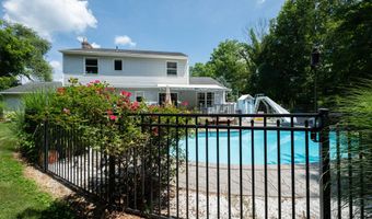 1 Guernsey Rd, Brookfield, CT 06804