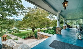 1194 Main St, Andrews, NC 28901