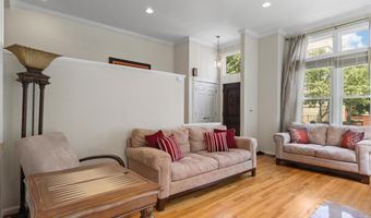 626 N PAYNE St, Alexandria, VA 22314