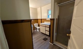564 Carroll St, Akron, OH 44304