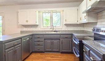 209 S KENTUCKY St, Adrian, MO 64720