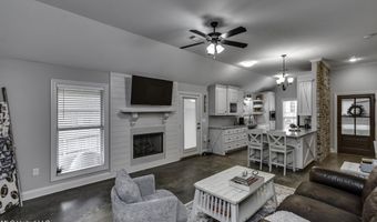 730 Sawgrass Lakes Dr, Brandon, MS 39042