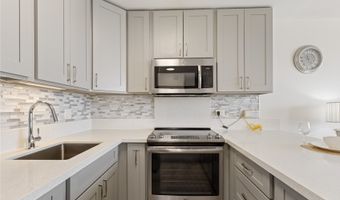 411 Hobron Ln 3402, Honolulu, HI 96815