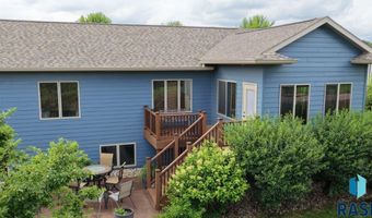 212 S Augusta Ave, Brandon, SD 57005