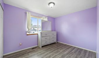 1103 Christopher Ln, Benton City, WA 99320