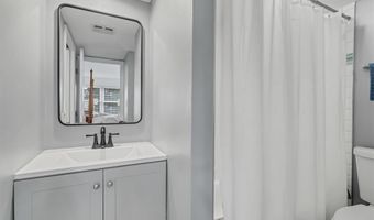 102 A Shadalane Walk A, Ballwin, MO 63011