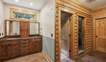 23754 Sportsmans Club Ln, Adel, IA 50003