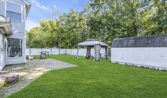 47 Deer Run Dr S, Barnegat, NJ 08005