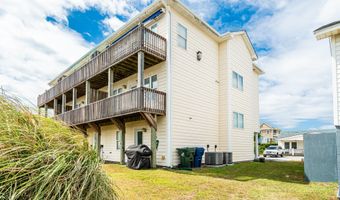 202 Dobbs St C, Atlantic Beach, NC 28512