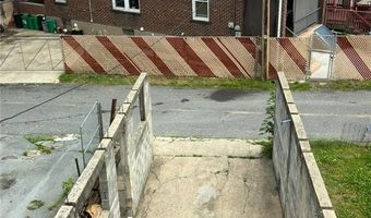 450 Hanover Ave, Allentown, PA 18109