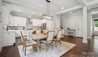 2637 Springway Dr, Charlotte, NC 28205