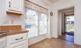 40 Campbell Cir, East Greenwich, RI 02818