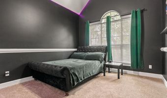 100 LANE PARK Dr, Alabaster, AL 35114