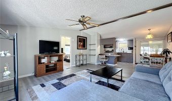 13426 PALM Dr, Astatula, FL 34705