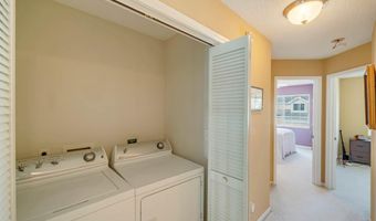 2806 Ithica Ct, Altoona, IA 50009