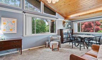 2310 Skyline Dr, Bartlesville, OK 74006