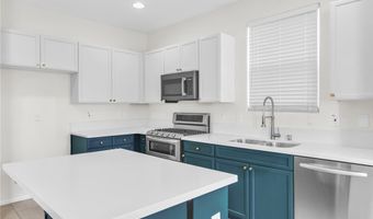 124 Country River Ave, Henderson, NV 89011