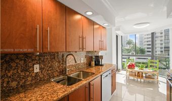 1000 W Island Blvd 504, Aventura, FL 33160