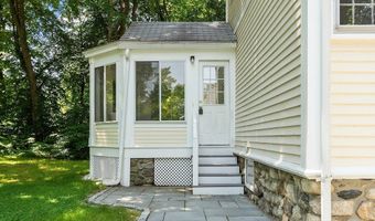 301 Old Billerica Rd, Bedford, MA 01730