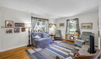 24 Toole Dr, Branford, CT 06405