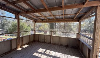 32 Slate St, Atmore, AL 36502