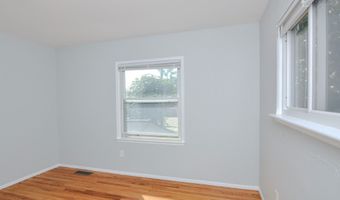 3187 Plymouth Rd Rd, Ann Arbor, MI 48105