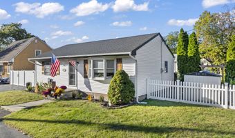 240 Timberline Rd, Toms River, NJ 08753