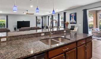 232 MAGNETA Loop, Auburndale, FL 33823