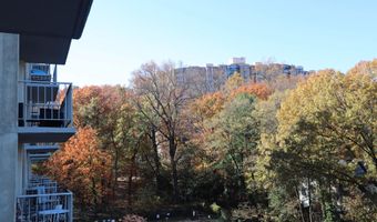 2059 HUNTINGTON Ave 612, Alexandria, VA 22303