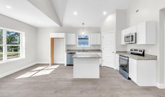 129 Lindon St, Benton, TN 37307