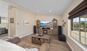 32722 Wagon Wheel Rd, Agua Dulce, CA 91390