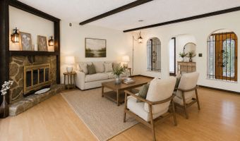 186 E Gay Dr, Alexandria, IN 46001