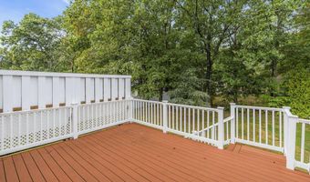 32 Pine Tree Dr, Bayville, NJ 08721