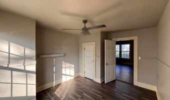 748 Brooks St, Batesville, AR 72501