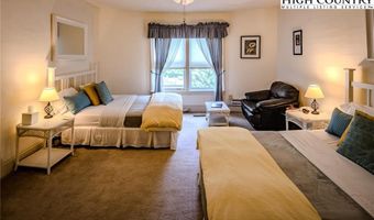 4584 4582 NC Highway 194 S, Banner Elk, NC 28604