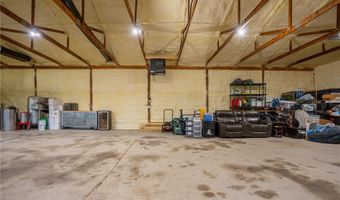23058 160th St, Altamont, MO 64620