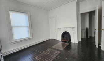 306 Broadway Ave 306-310, Newport, RI 02840