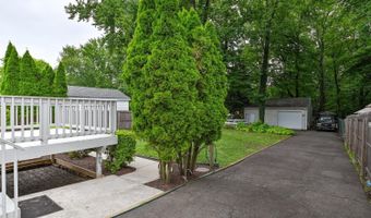 290 W Prospect Ave, Aberdeen, NJ 07735