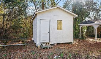 107 1st St, Barnesville, GA 30204