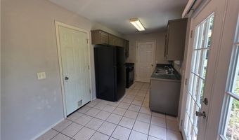 38 Burnett Cir, Bentonville, AR 72712