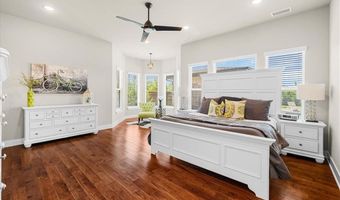 8702 Flycatcher Pl, Bentonville, AR 72713