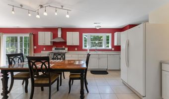 1 CARMEN Dr, Cape May Court House, NJ 08210