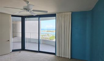 66 Queen St 2002, Honolulu, HI 96813